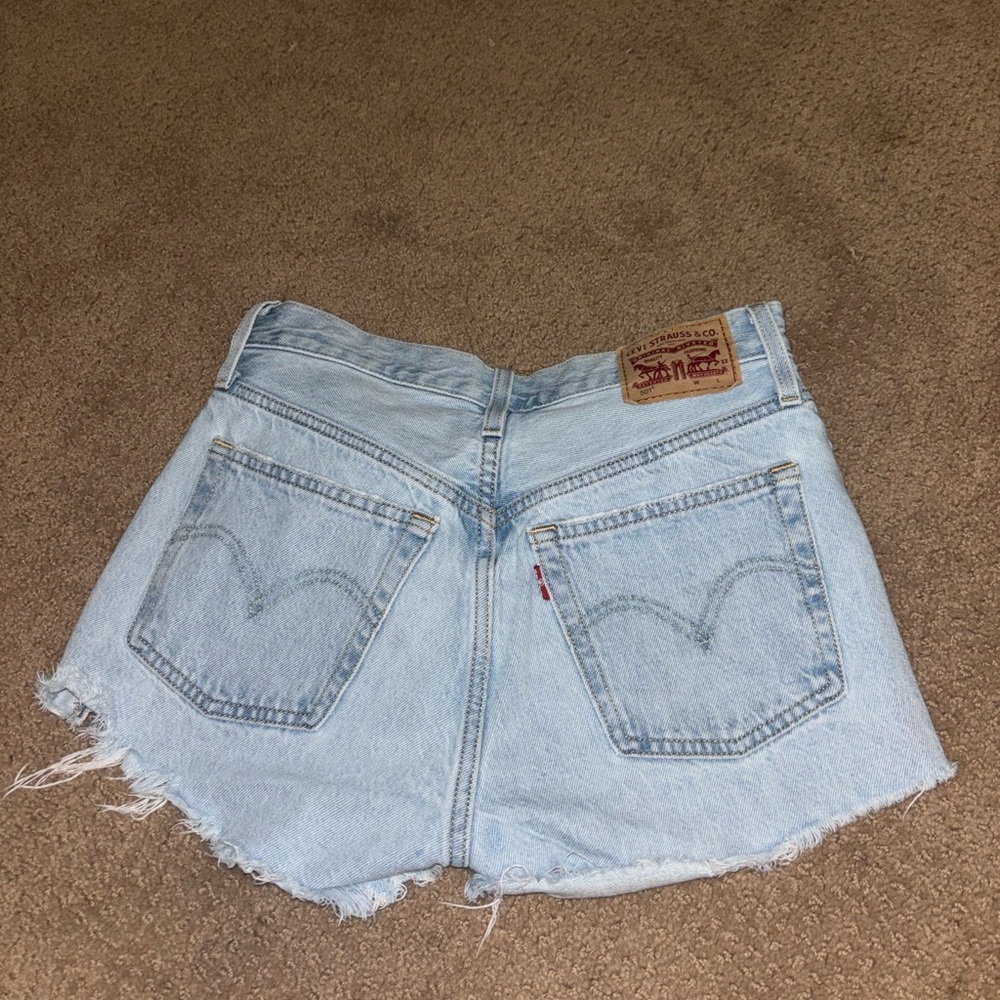 LEVI 501 SHORTS